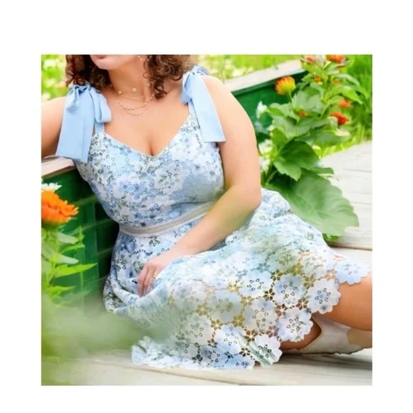 ARULA Altar’d State White Floral Lace Midi Dress - Picture 3 of 7